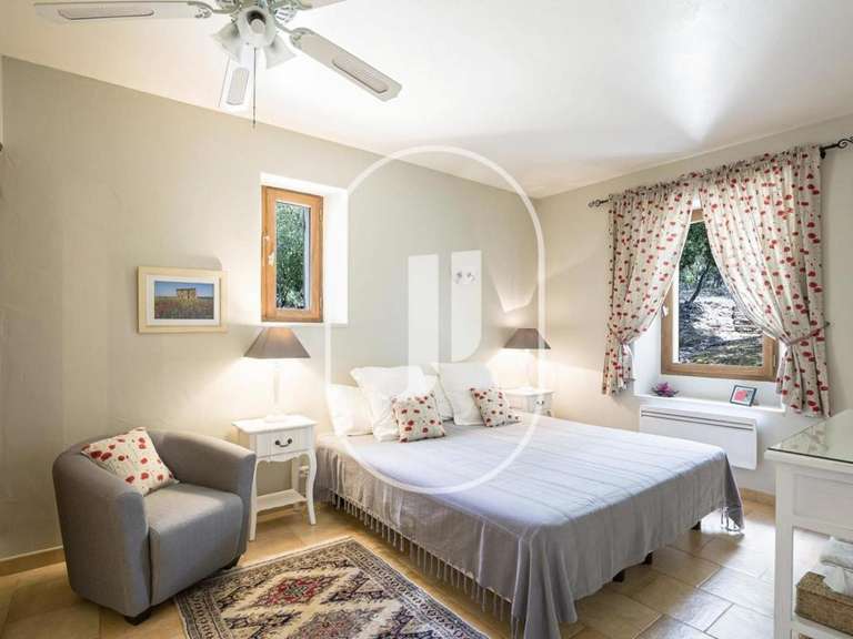 Maison Gordes - 4 chambres - 197m²