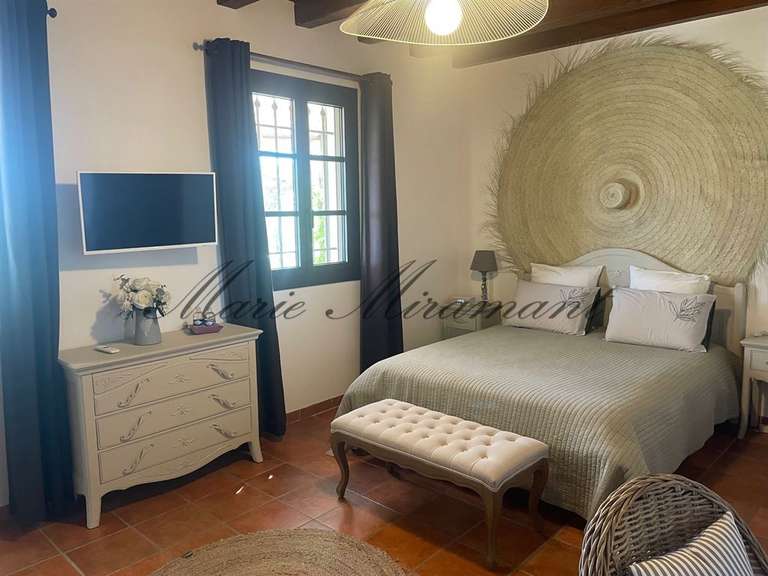 House Gordes - 5 bedrooms - 342m²