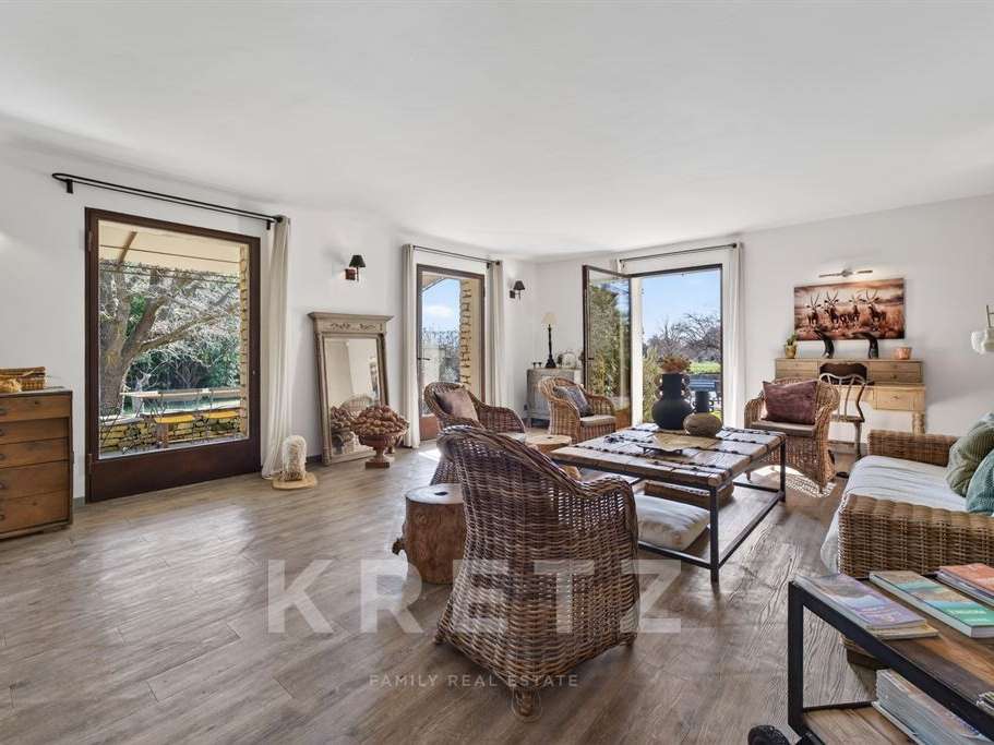 House Gordes