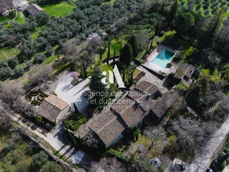 Maison Gordes - 7 chambres - 365m²