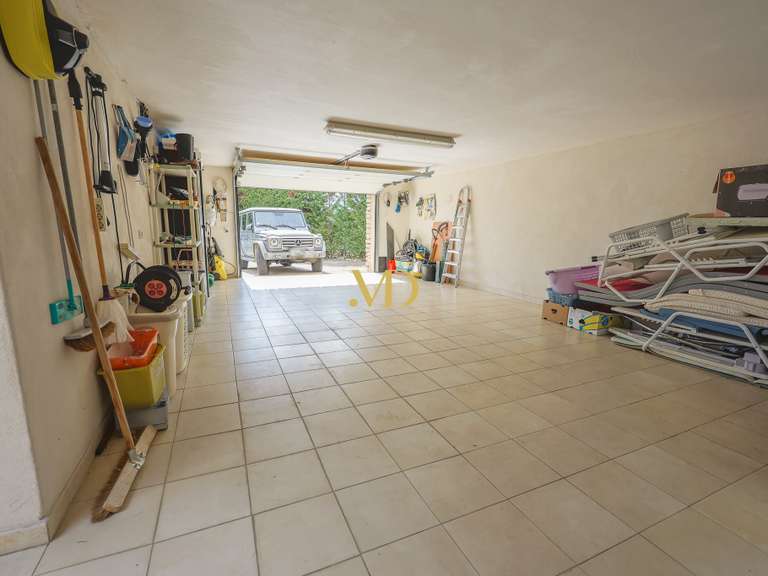 Maison Gordes - 3 chambres - 285m²