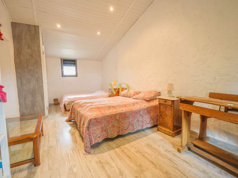 Maison Gordes - 4 chambres - 180m²