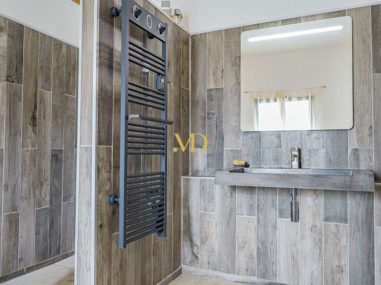 Maison Gordes - 4 chambres - 180m²