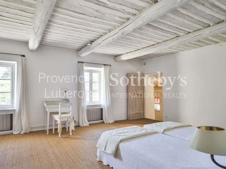 Maison Gordes - 5 chambres - 390m²