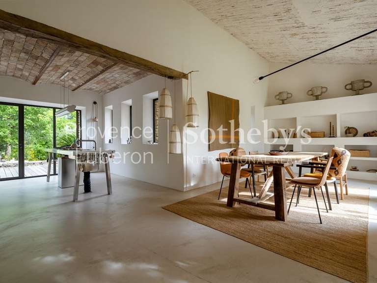 Maison Gordes - 225m²