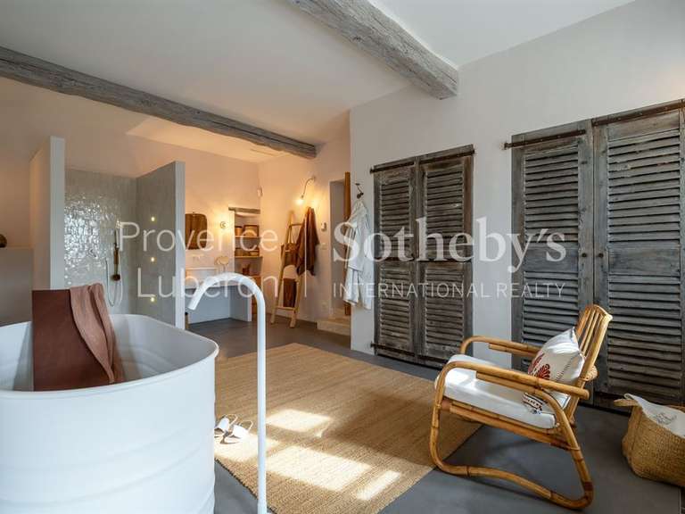 Maison Gordes - 225m²
