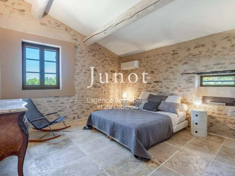 Maison Gordes - 5 chambres - 212m²