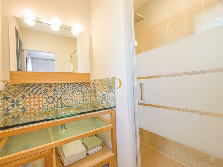 Maison Gordes - 5 chambres - 149m²