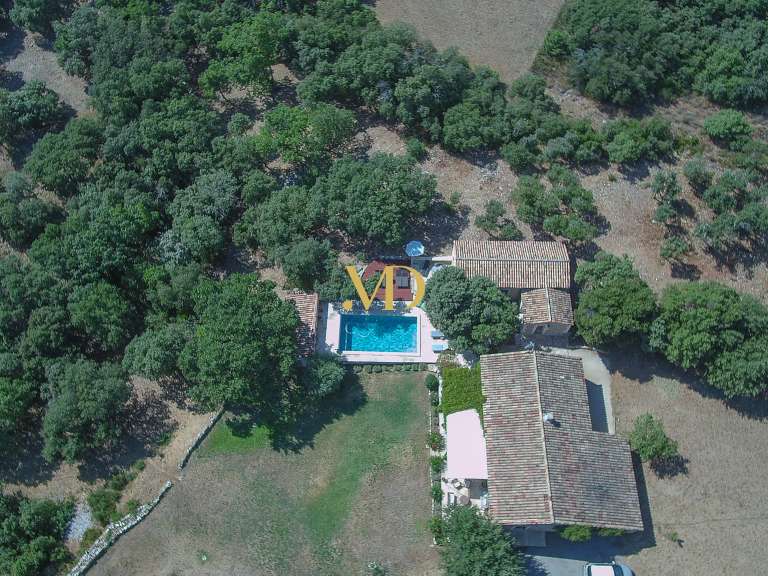 Maison Gordes - 4 chambres - 183m²