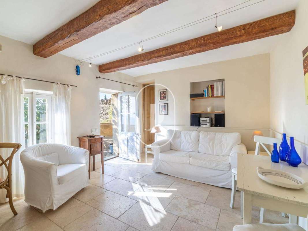 House Gordes