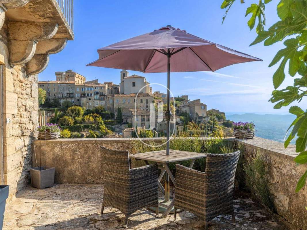 House Gordes