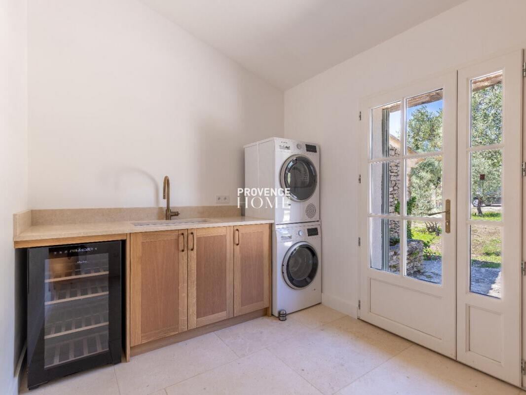 Property Gordes