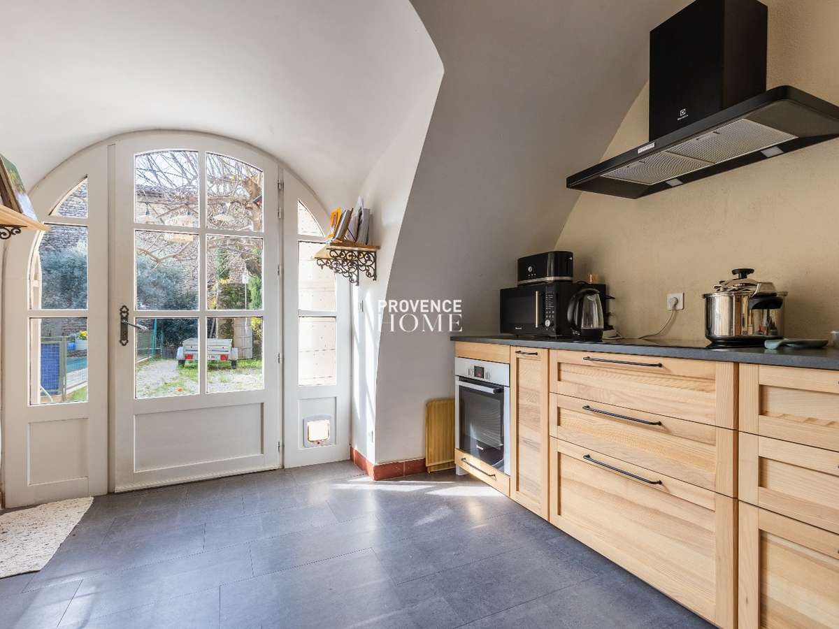 Property Gordes