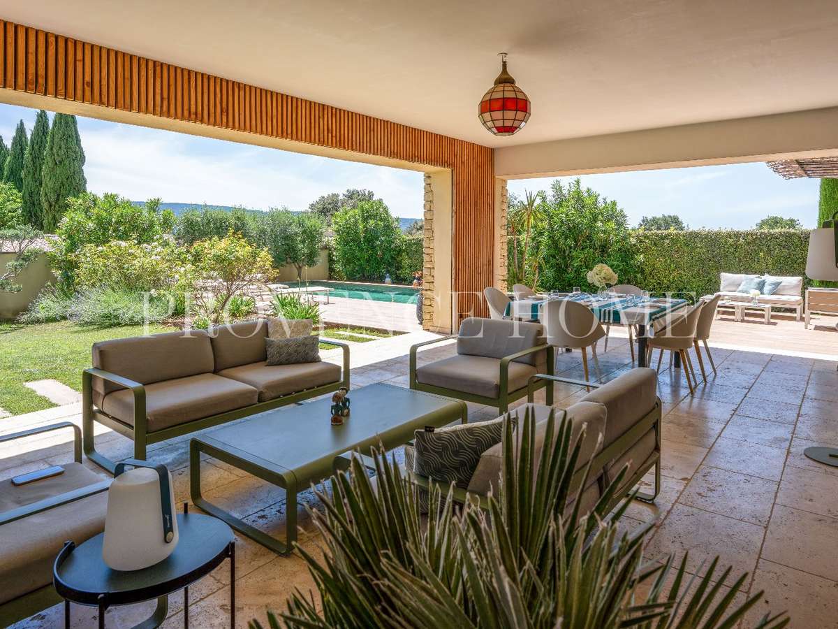 Property Gordes