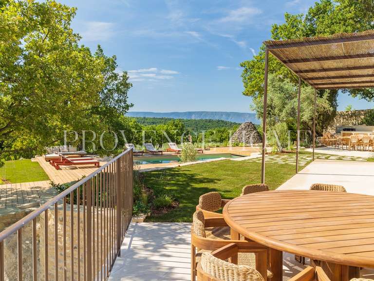 Propriété Gordes - 6 chambres - 236m²