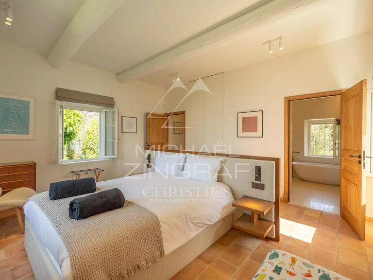 Villa Gordes - 4 chambres - 242m²