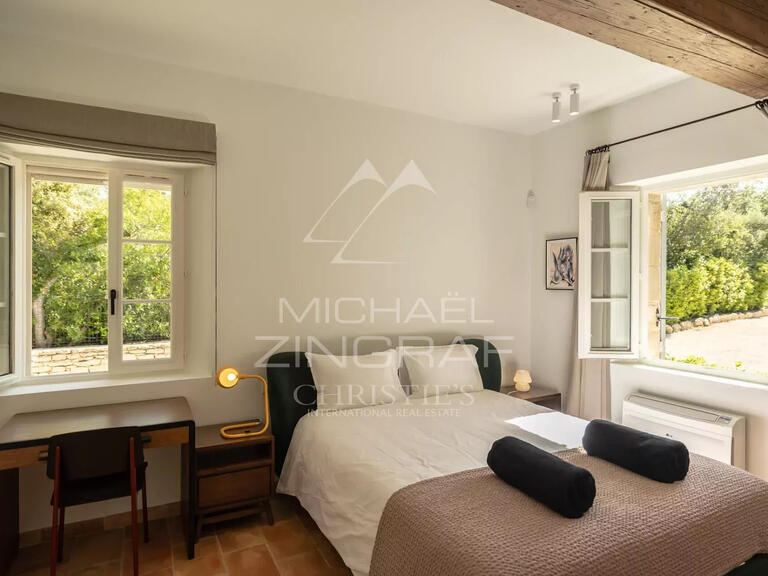 Villa Gordes - 4 chambres - 242m²