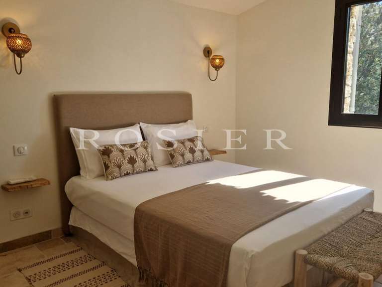 Villa Gordes - 5 chambres - 220m²