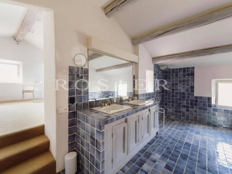 Villa Gordes - 5 bedrooms - 300m²