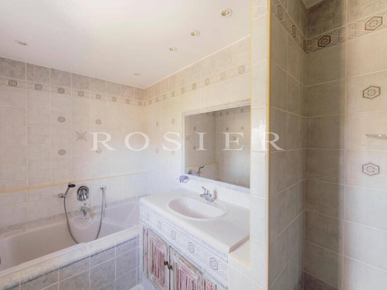 Villa Gordes - 5 bedrooms - 300m²