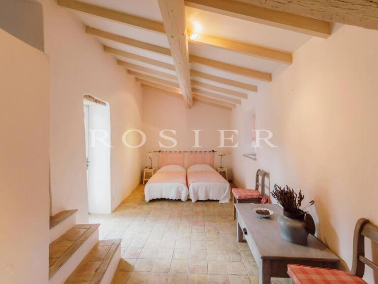 Villa Gordes - 5 bedrooms - 300m²