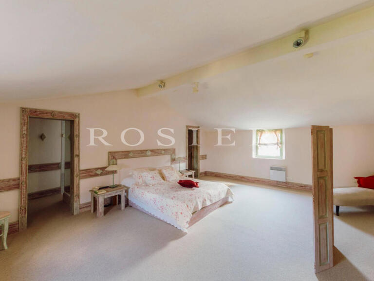 Villa Gordes - 5 bedrooms - 300m²