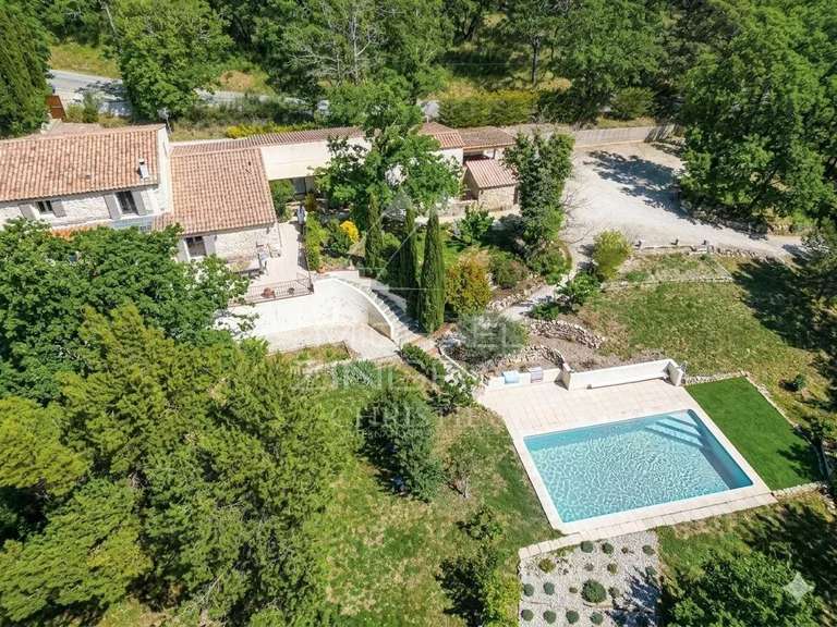 Villa Gordes - 7 chambres - 272m²