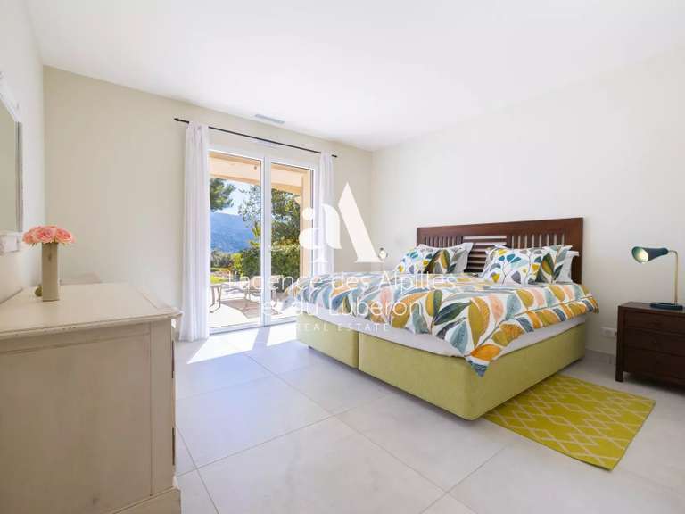 Villa Gordes - 4 bedrooms - 300m²