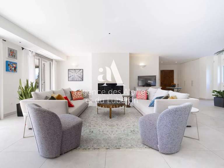 Villa Gordes - 4 bedrooms - 300m²