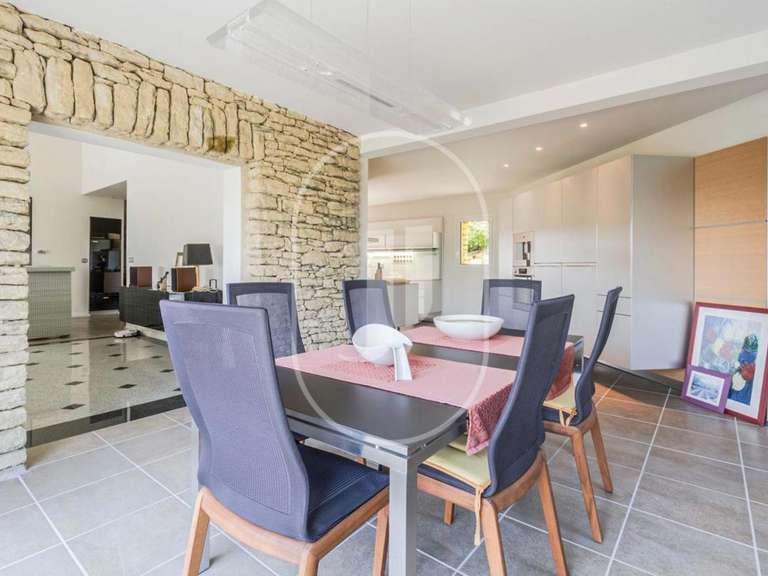 Villa Gordes - 3 bedrooms - 285m²