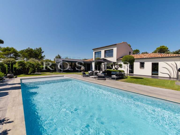 Villa Gordes - 4 bedrooms - 380m²
