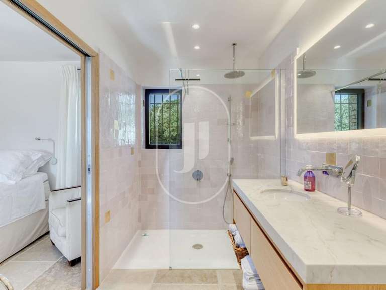 Villa Gordes - 5 chambres - 311m²