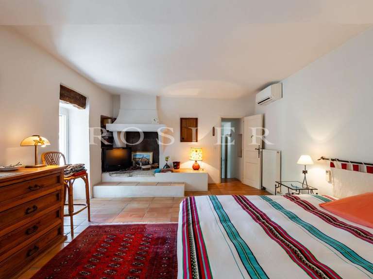 Villa Gordes - 6 chambres - 345m²