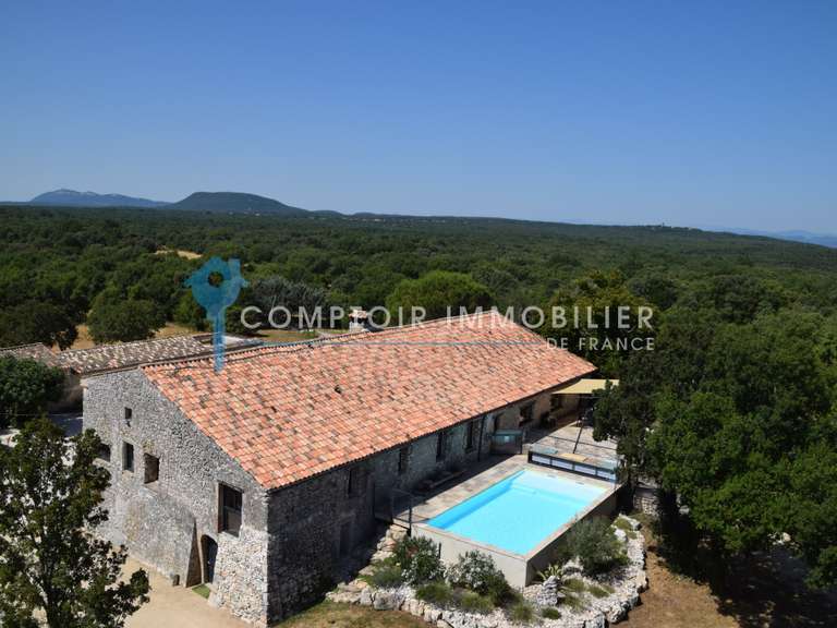 Maison Goudargues - 6 chambres - 380m²