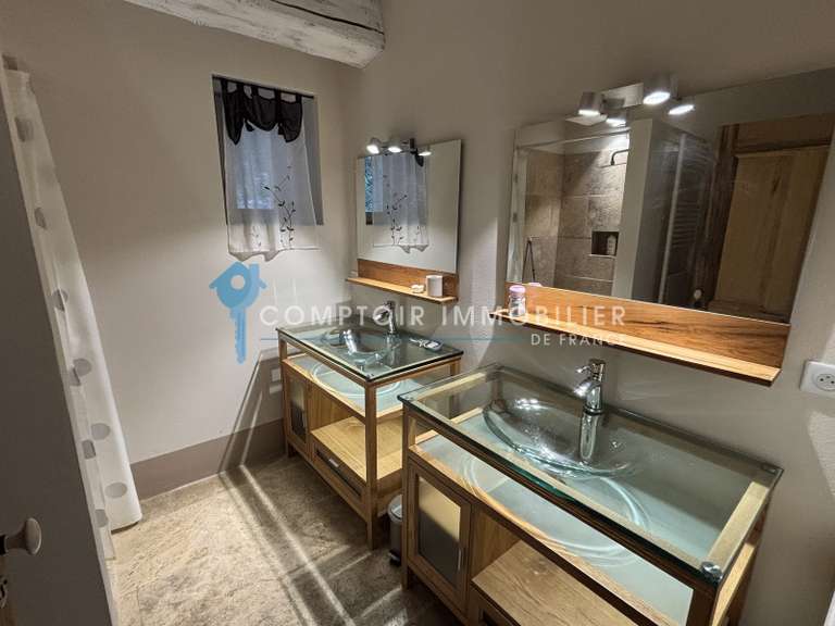 Maison Goudargues - 4 chambres - 224m²