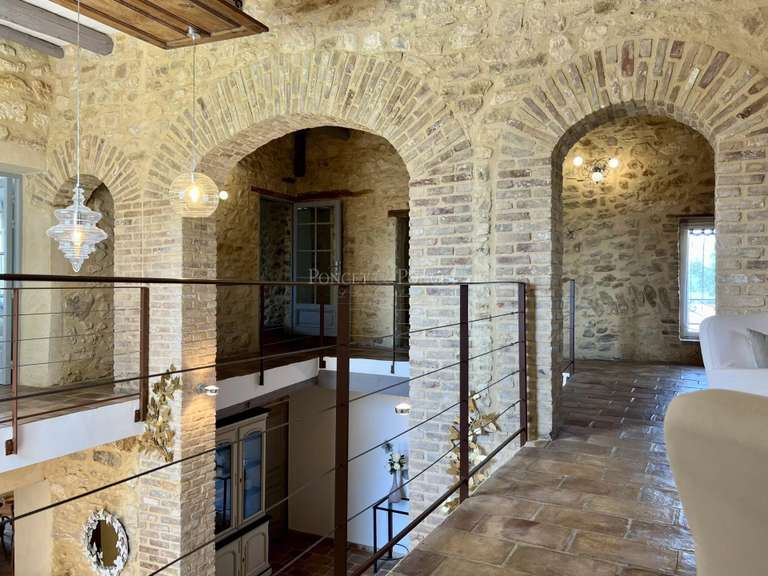 Maison Goudargues - 10 chambres - 630m²