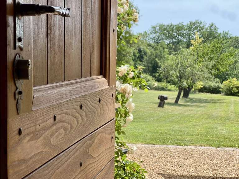 Maison Goudargues - 10 chambres - 630m²