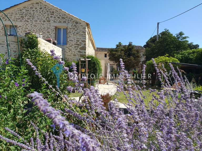 Maison Goudargues - 9 chambres - 463m²