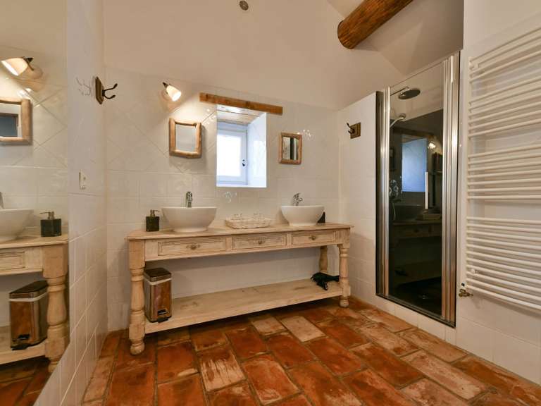 Propriété Goudargues - 7 chambres - 900m²