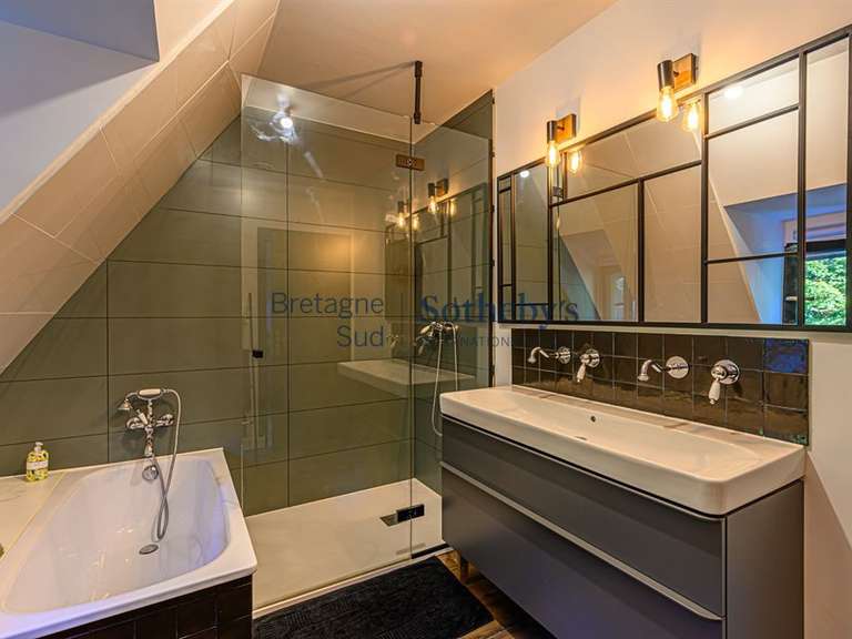 Maison Gouesnach - 6 chambres - 250m²
