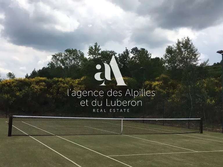 House Goult - 9 bedrooms - 12000m²