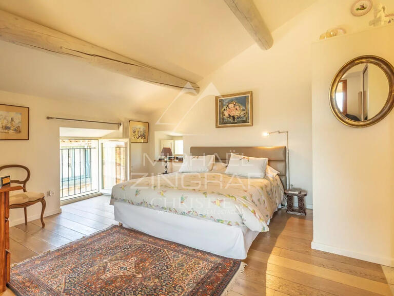 Maison Goult - 3 chambres - 225m²