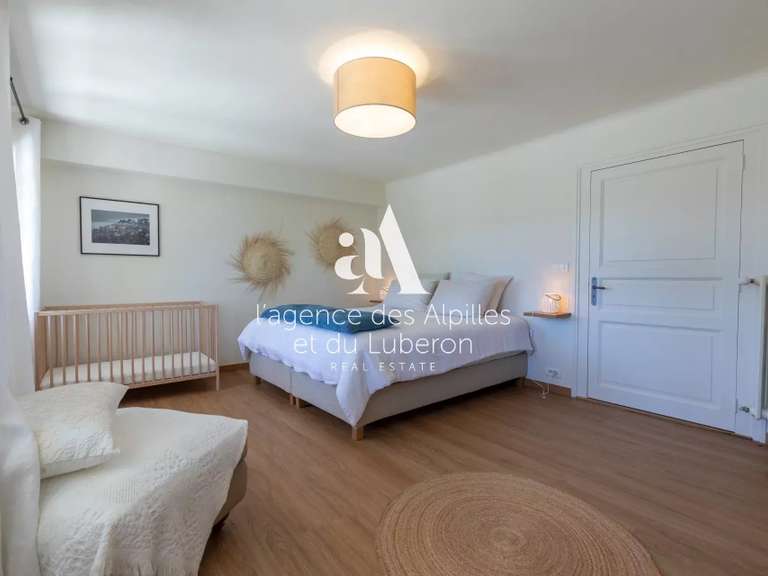 House Goult - 5 bedrooms - 350m²