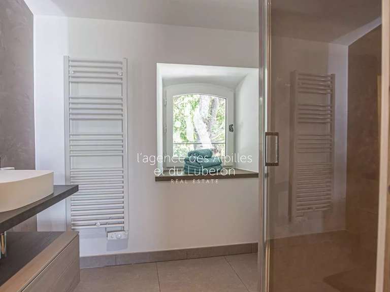 House Goult - 5 bedrooms - 180m²