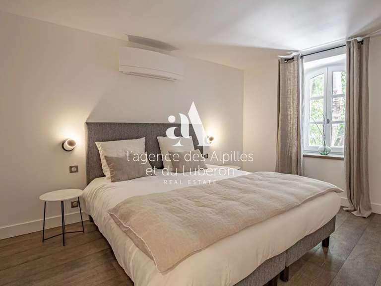 House Goult - 5 bedrooms - 180m²