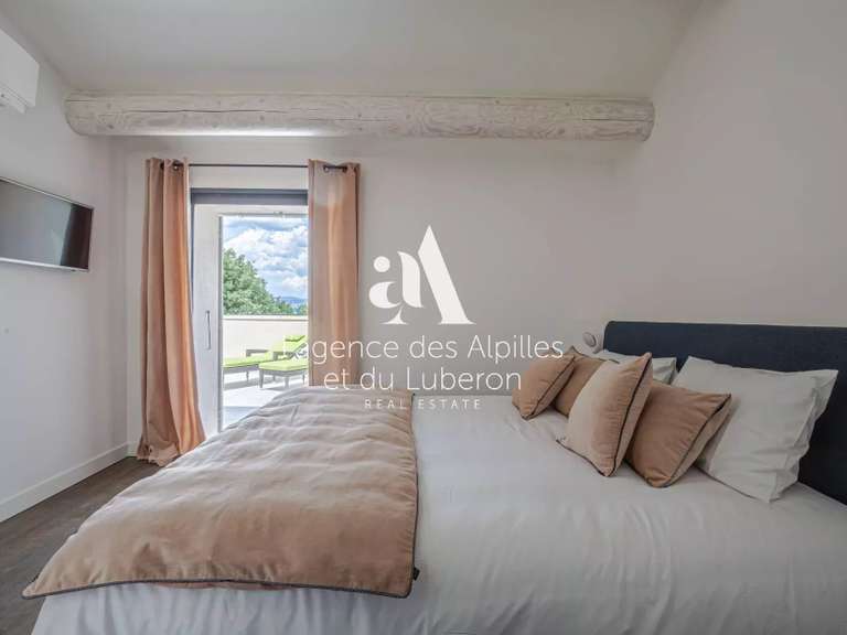 House Goult - 5 bedrooms - 180m²