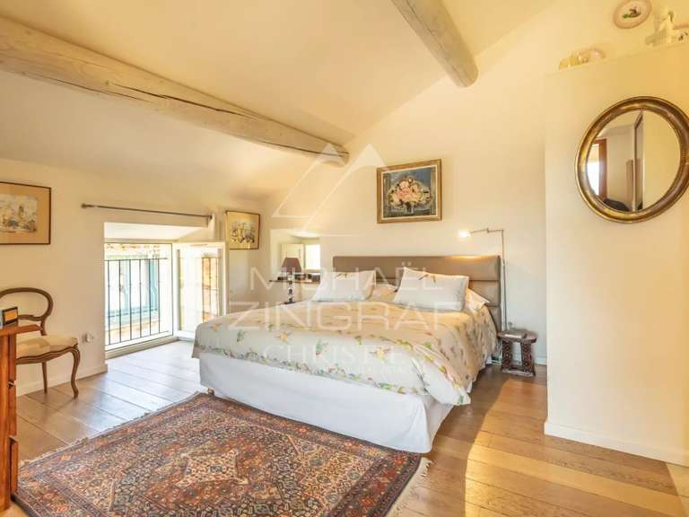 Maison Goult - 3 chambres - 225m²