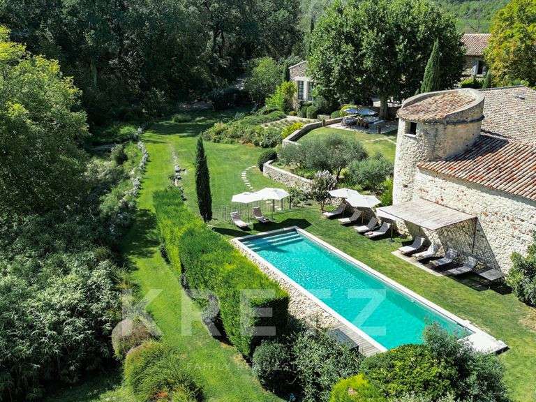 Maison Goult - 10 chambres - 660m²