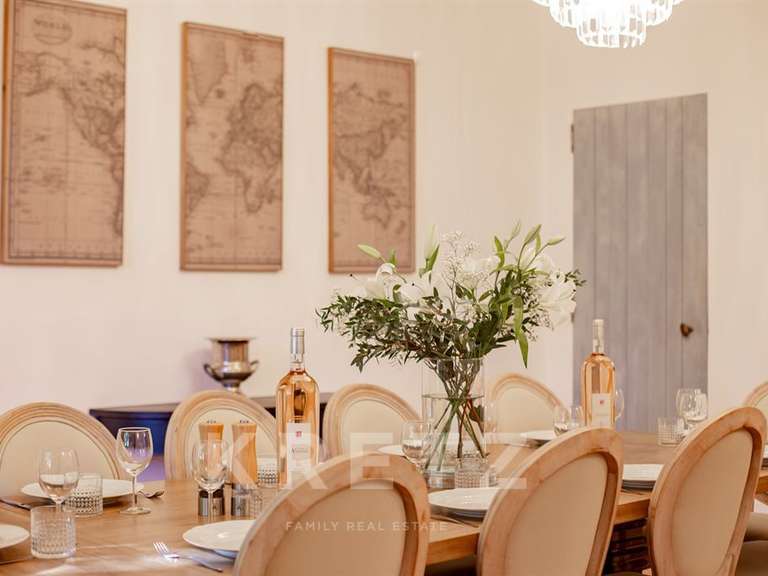 Maison Goult - 10 chambres - 660m²