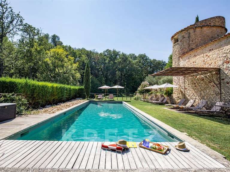 House Goult - 10 bedrooms - 660m²